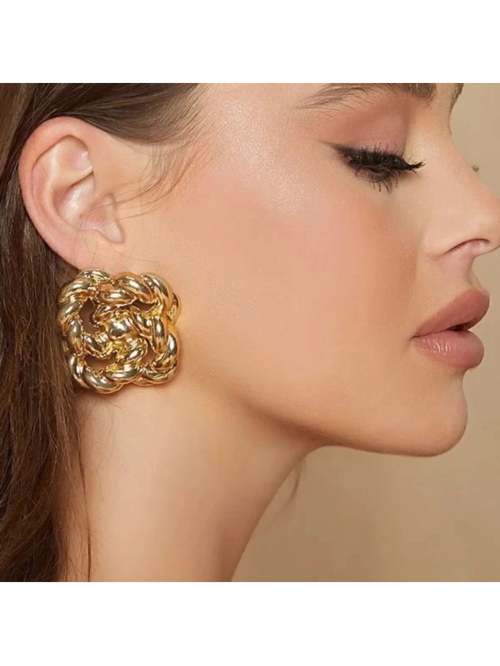 Chunky Gold-Tone Knot Earrings A88